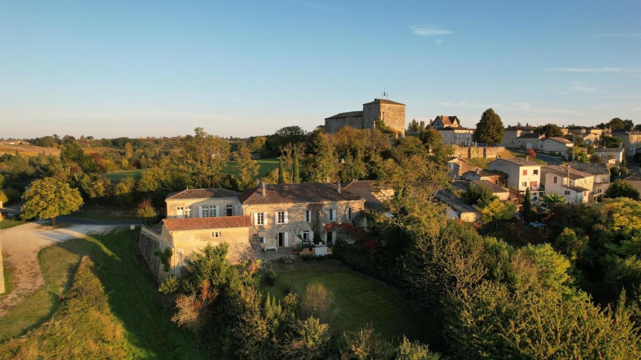 Romantic Gite Nr St Emilion With Private Pool And Views To Die For Pujols  Экстерьер фото